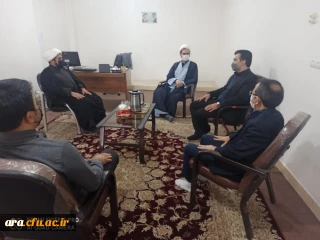 جلسه هم اندیشی و دیدار صمیمانه با حجت الاسلام و المسلمین  مرتضی فتاحی مسئول حوزه علمیه امام جعفر صادق(ع) به مناسبت وحدت حوزه و دانشگاه