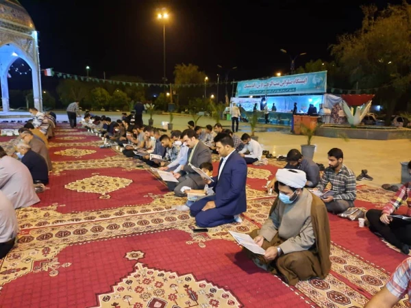 طرح ضیافت شهدا با هدف ترویج فرهنگ ناب ایثار و شهادت با حضور دانشجو معلمان در جوار گلزار شهدای گمنام شهرستان اندیمشک برگزار شد. 2