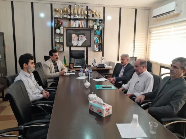 حضور دکتر جرفی   مدیریت محترم دانشگاه فرهنگیان استان خوزستان، آقای رضایی زاد رئیس اداره حراست و جناب آقای کلانتر رشیدی رییس اداره مالی دانشگاه استان خوزستان  2