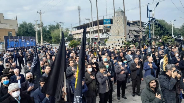 حضورمدیریت پرسنل دانشجویان واساتید دانشگاه فرهنگیان واحدامام رضا علیه السلام اندیمشک درمراسم استقبال باشکوه از پیکر مطهر شهید گمنام دفاع مقدس در اجتماع بزرگ فاطمی شهرستان اندیمشک. 3