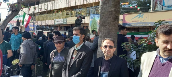 حضورپرشور دانشجویان ،اساتید ،کارکنان در راهپیمایی یوم الله 22 بهمن 4