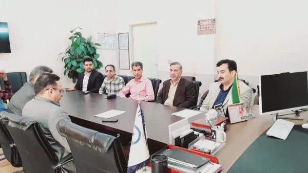 بازدید میدانی مدیرکل امور حقوقی و املاک دانشگاه فرهنگیان جناب آقای دکتر نصر آبادی،جناب آقای جعفری به همراه سرپرست دانشگاه فرهنگیان استان خوزستان جناب آقای دکتر صالحی از مرکز امام رضا(ع) اندیشک* 4