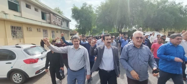 حضور پرسنل و دانشجویان دانشگاه فرهنگیان اندیمشک در مراسم عبادی و سیاسی نماز جمعه و راهپیمایی حمایت از مردم مظلوم فلسطین  4